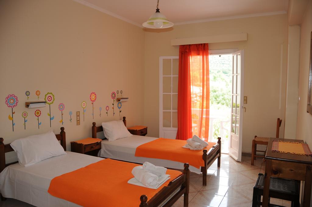 Apartament Vicky's Garden Kalamákion